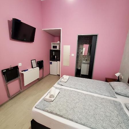 Klauzal19 Rooms Budapest Ngoại thất bức ảnh
